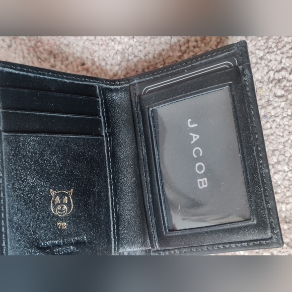 Black Genuine Leather Wallet - Picture 5 of 5